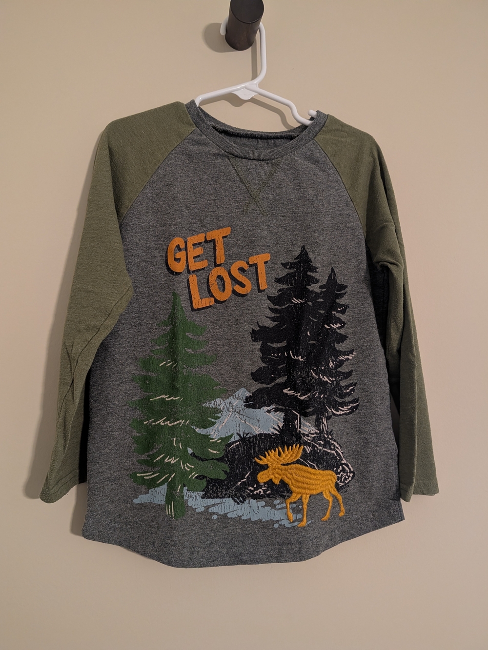 Hatley Olive Sleeve 'Get Lost' Moose Graphic Long Sleeve Tee - Gray/Olive